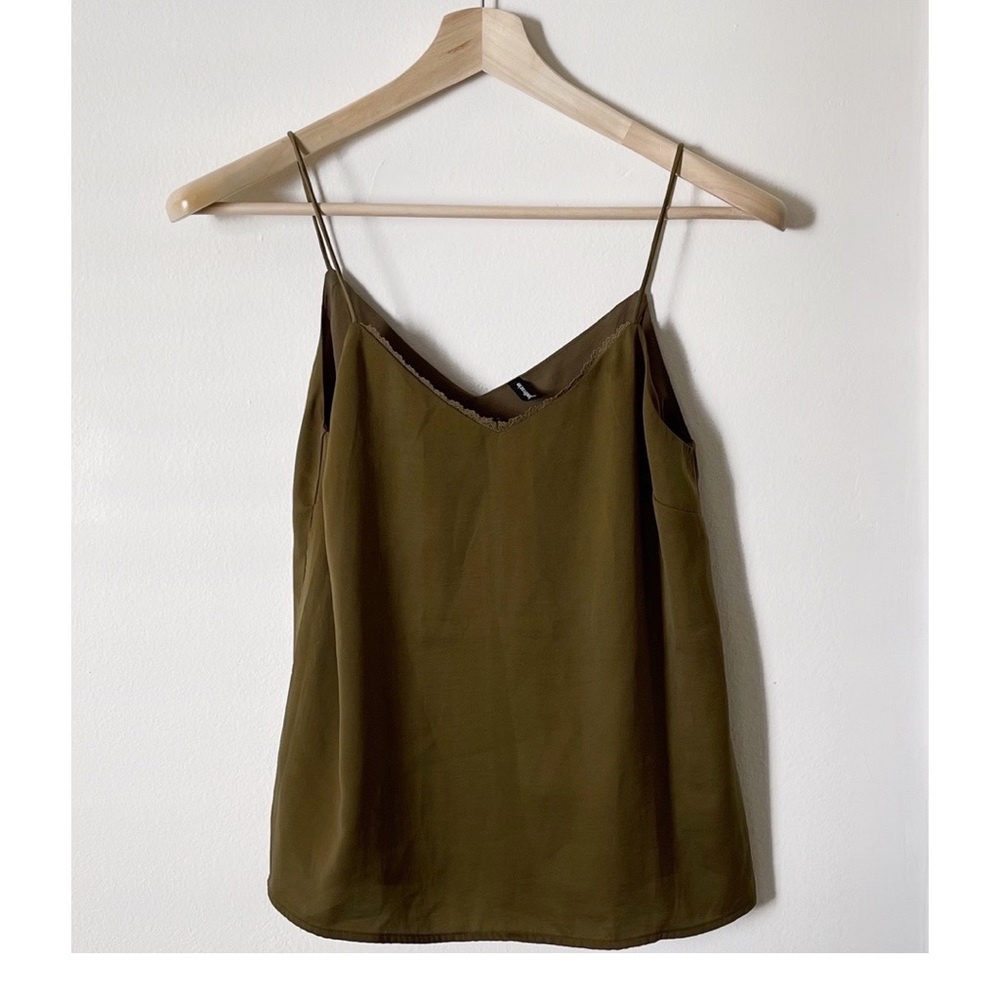olive green satin top✨